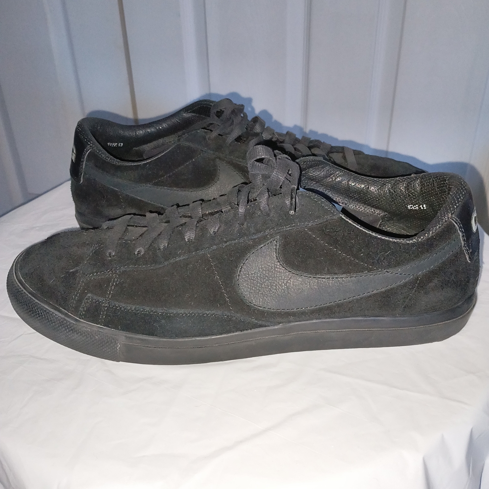 Nike Comme Des Garcons Charcoal/Black Suede Sneakers